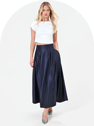 Woman's Midi skirts