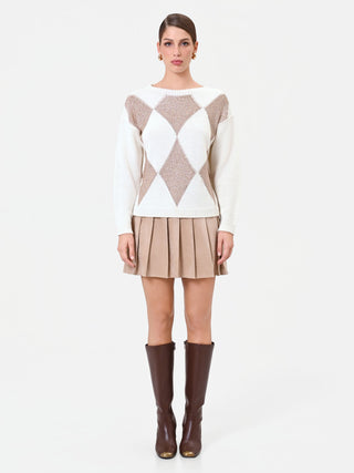 Cream-White Wool Sweater with Diamond Pattern