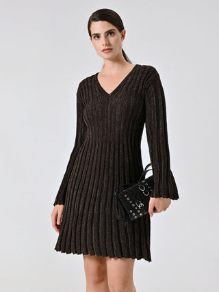 Robe maille avec fil de lurex doré