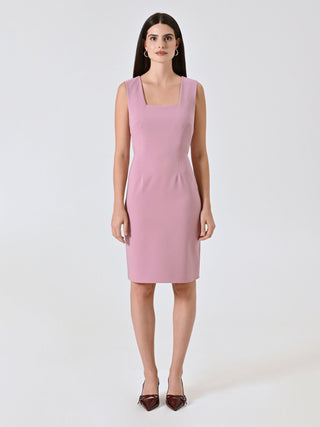 Robe fourreau encolure carrée
