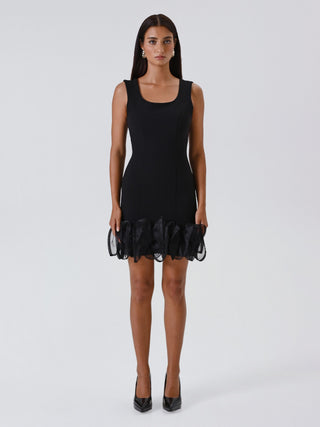Abito Nero con Rouches in Organza