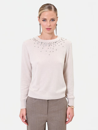Maglia in viscosa tortora beige con applicazioni gioiello