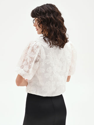 Weiße Organza-Bluse mit Maxi-Blumenapplikationen