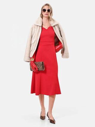 Abito midi rosso con scollo omerale