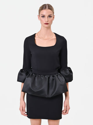 Blusa in misto viscosa nera con volant in raso