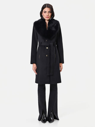 Cappotto monopetto nero con collo effetto pelliccia