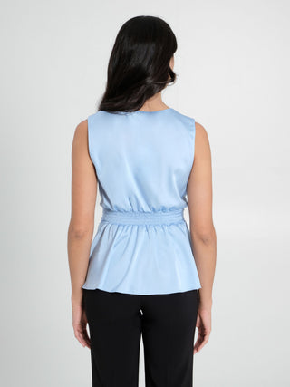 Top aus Satin in Hellblau
