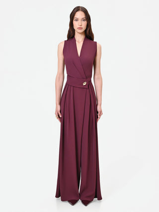 Tuta bordeaux fluida con bottone design