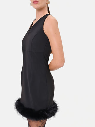 Mini-robe noire à ourlet effet fourrure