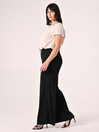 Curvy-Palazzo-Hose in Schwarz aus Cady