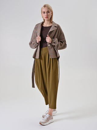 Pantalone carota verde militare con pinces