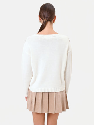 Cream-White Wool Sweater with Diamond Pattern