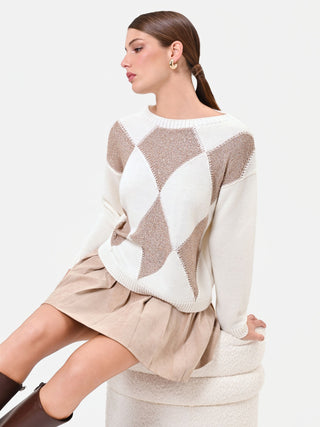 Cream-White Wool Sweater with Diamond Pattern