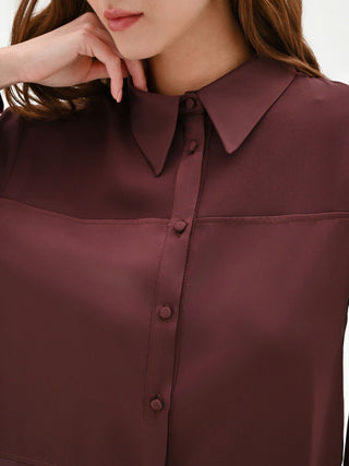 Schokobraune Bluse mit geometrischen Einsätzen