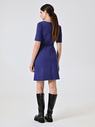 Robe fourreau violet myrtille à rabats