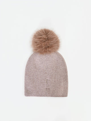 Cappellino tortora beige con cristalli e pompon