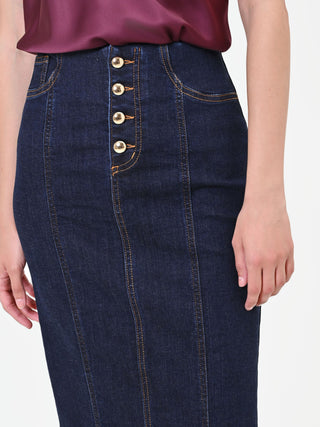 Gonna tubino blu navy in denim con bottoni dorati