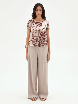 Satinbluse mit floralem Print in Schokoladenbraun