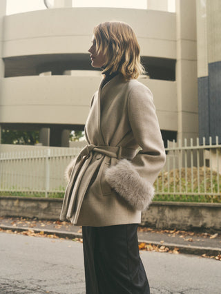 Short beige coat with faux fur cuffs in wool blend fabric