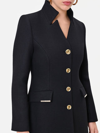 Cappotto nero con bottoni dorati